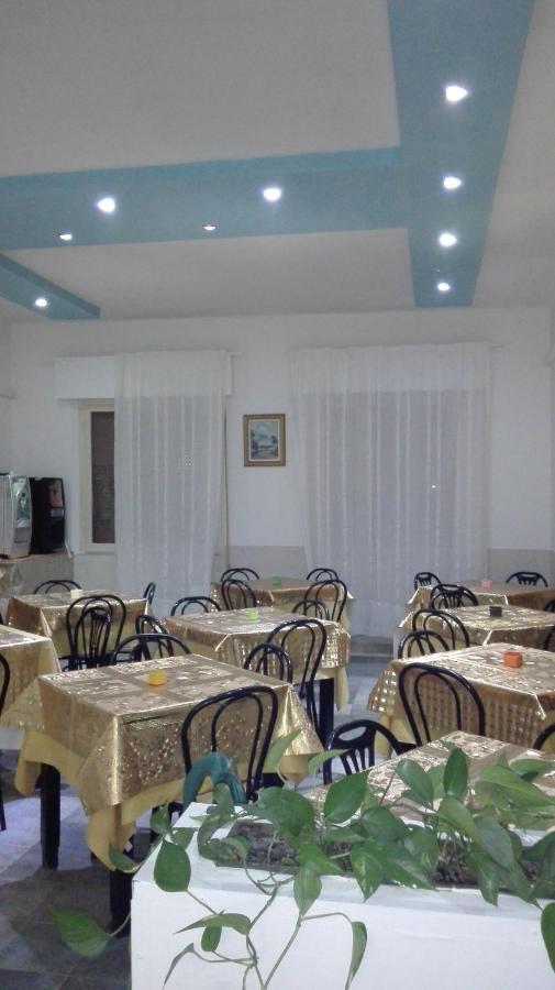 Hotel Villa Lorena Rimini Ngoại thất bức ảnh