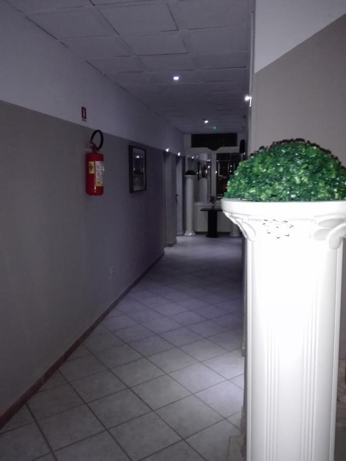 Hotel Villa Lorena Rimini Ngoại thất bức ảnh
