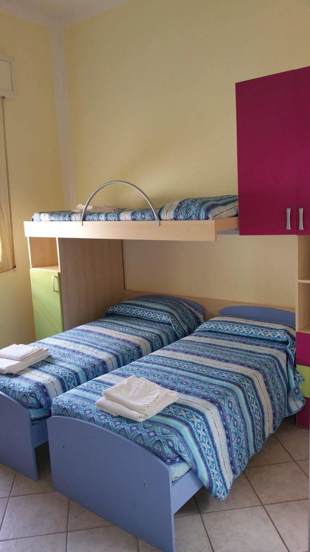 Hotel Villa Lorena Rimini Ngoại thất bức ảnh